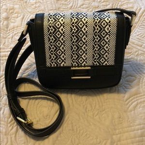 Black & white patterned crossbody bag, gold accent